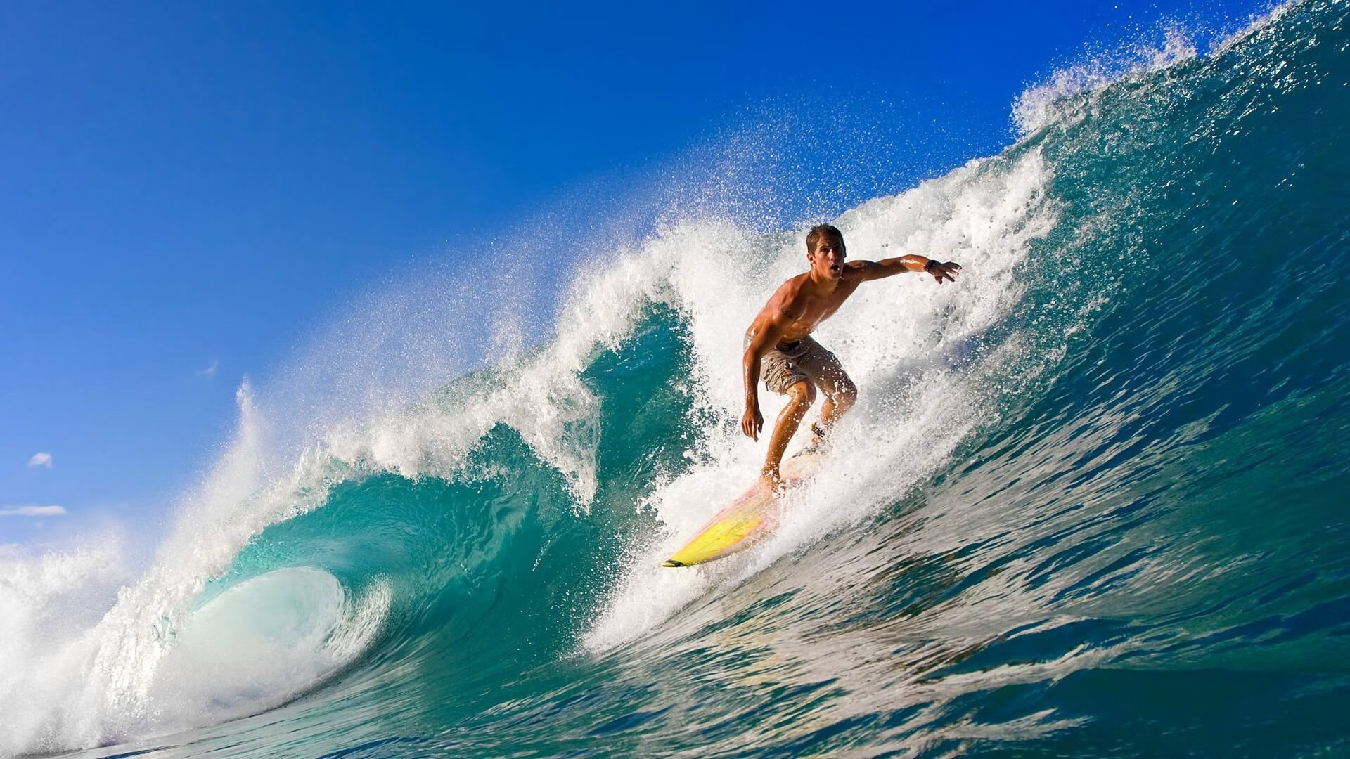 “法甲豪强不断发力,争夺激烈度极高”,法甲为何没有豪门俱乐部